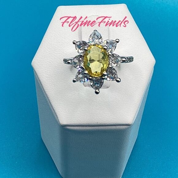 🌻 Sterling Silver Sparkling Canary Yellow Cz Diamond Sunflower Ring - Picture 8 of 16